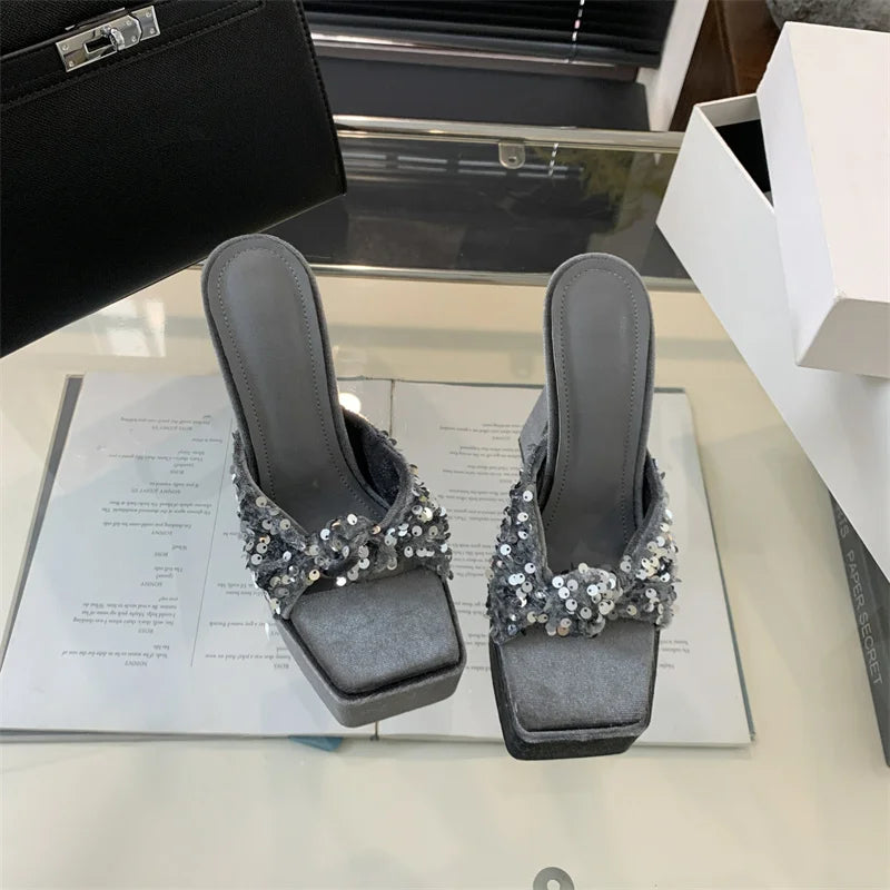 SANDÁLIA PLATAFORMA CIARA PRATA