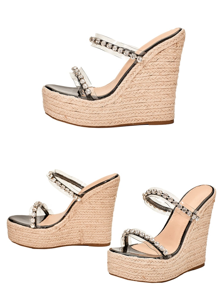 ANABELA  MARY PRETA COM CORDAS VINIL E STRASS