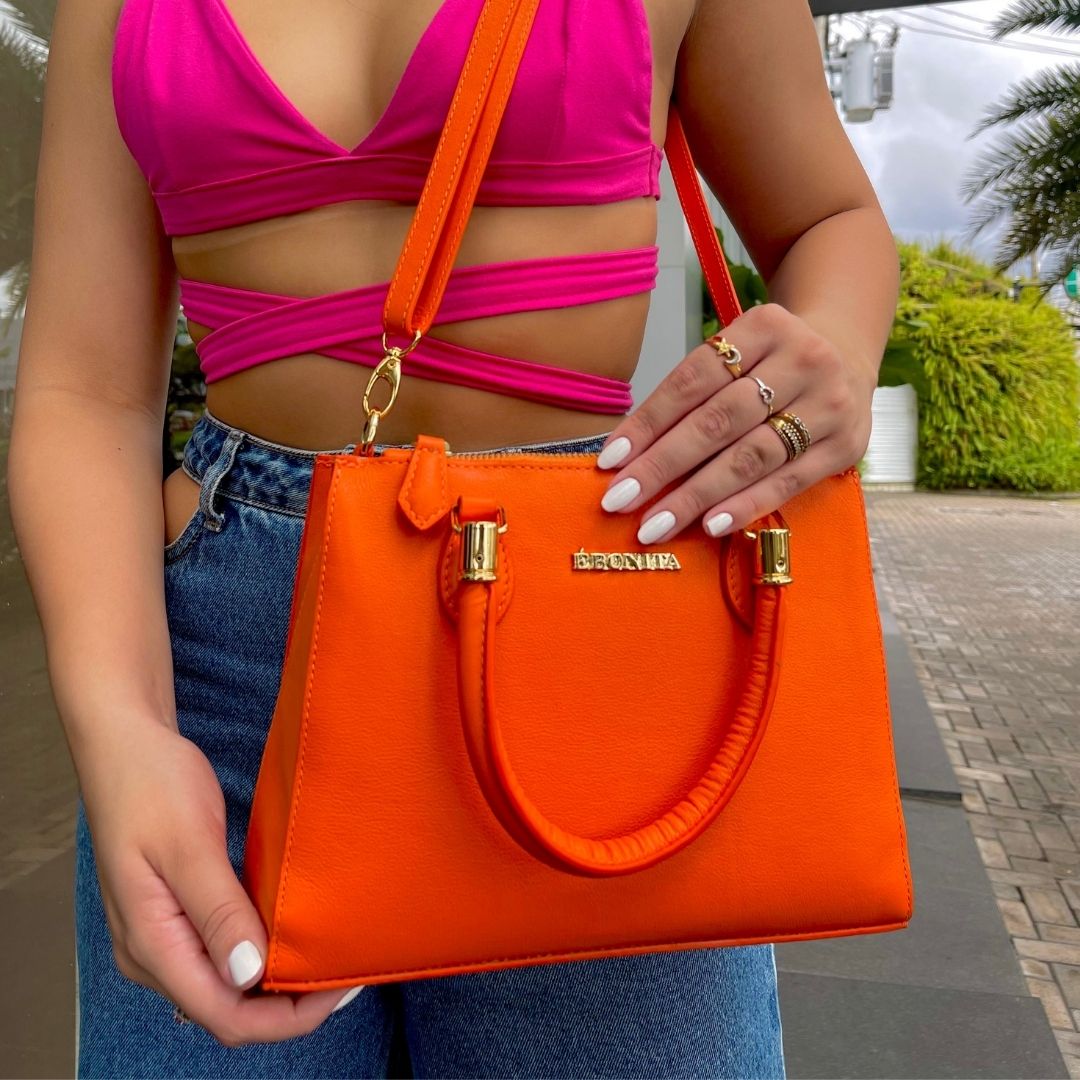 BOLSA LOLLA COURO LEGÍTIMO LARANJA TAMANHO M